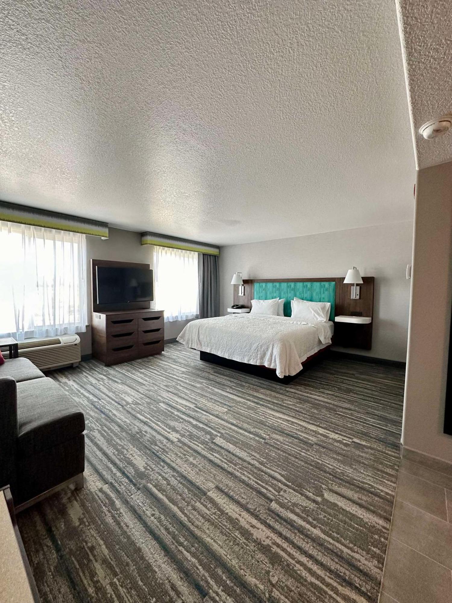 Hampton Inn & Suites Lathrop Exteriér fotografie