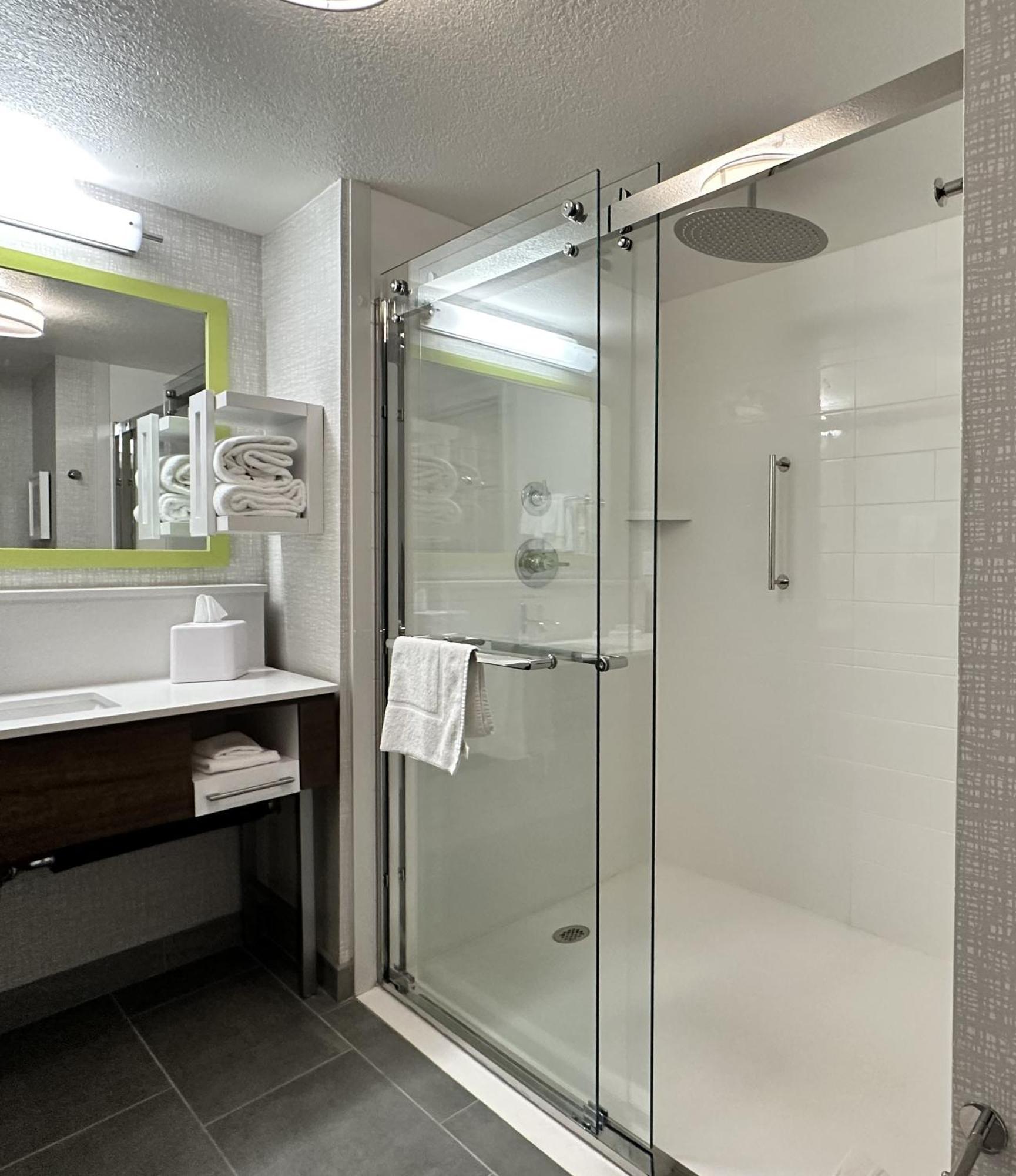 Hampton Inn & Suites Lathrop Exteriér fotografie